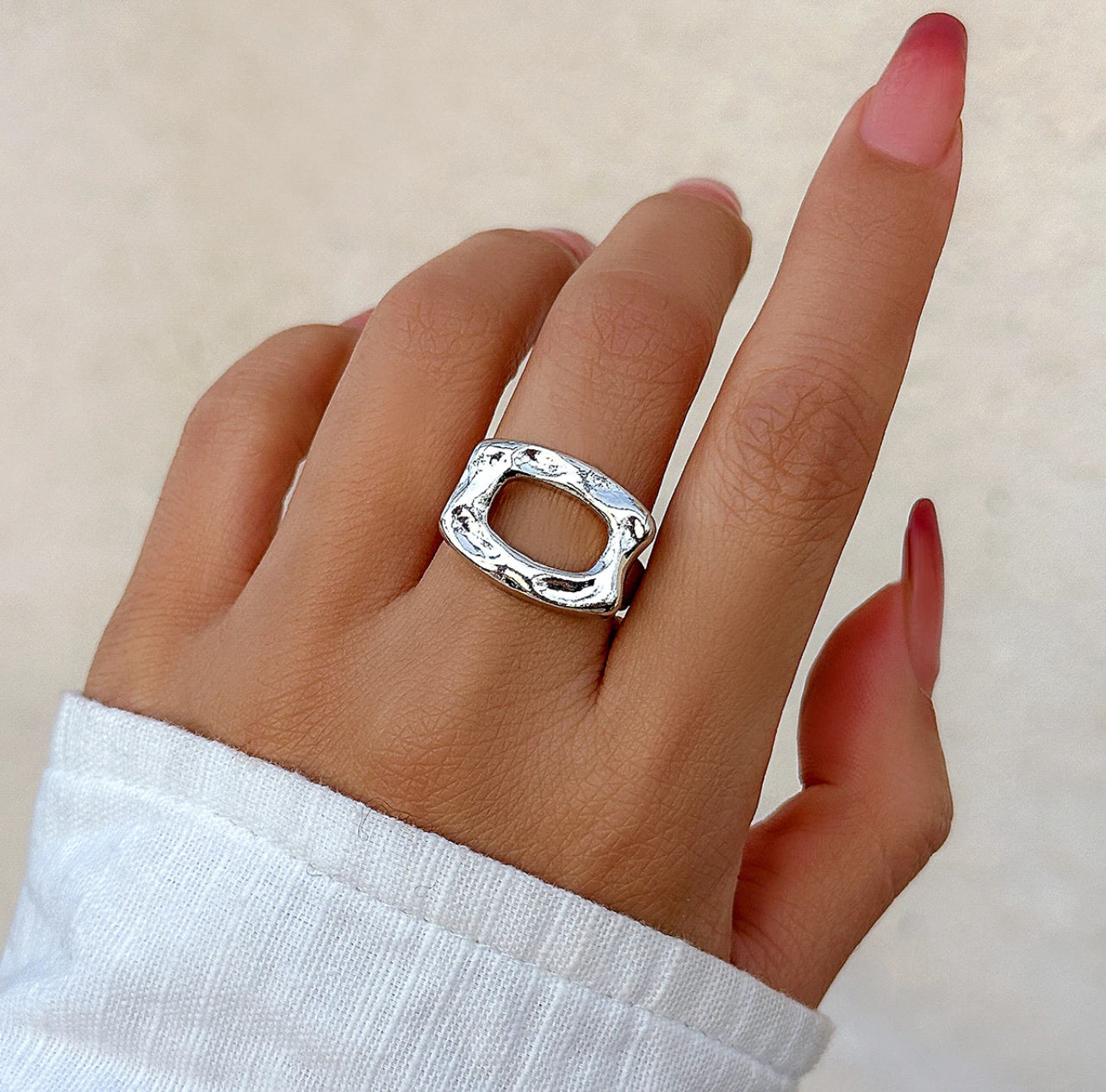 ✨ Ring Bling Stacks: Trendy & Stackable Chic 💍