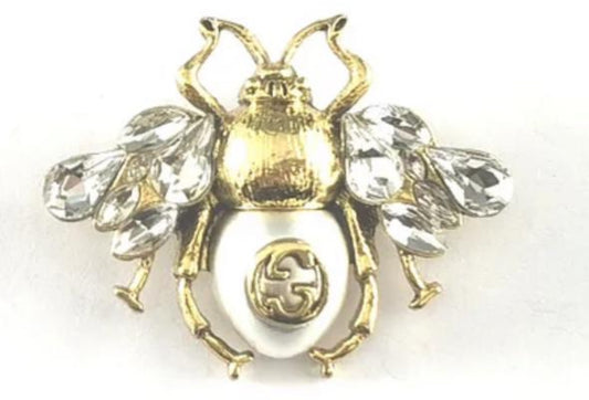 ✨ GG Luxe Bee Brooch – Sparkling Wings Edition 🐝💎