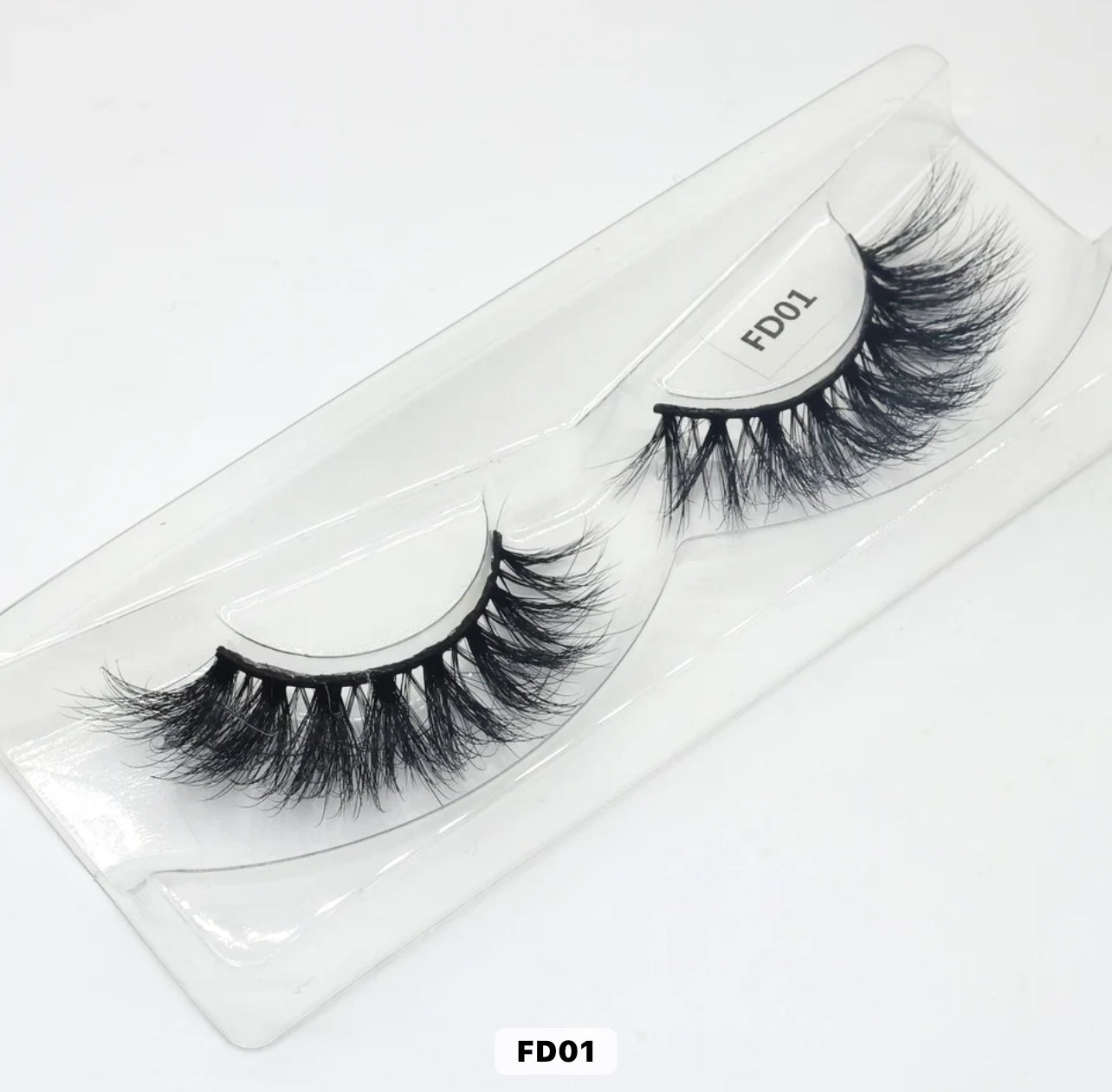 Magnetic Russian Faux Mink Lashes – Cruelty-Free & Vegan by B.E. 💕🐊 🖤