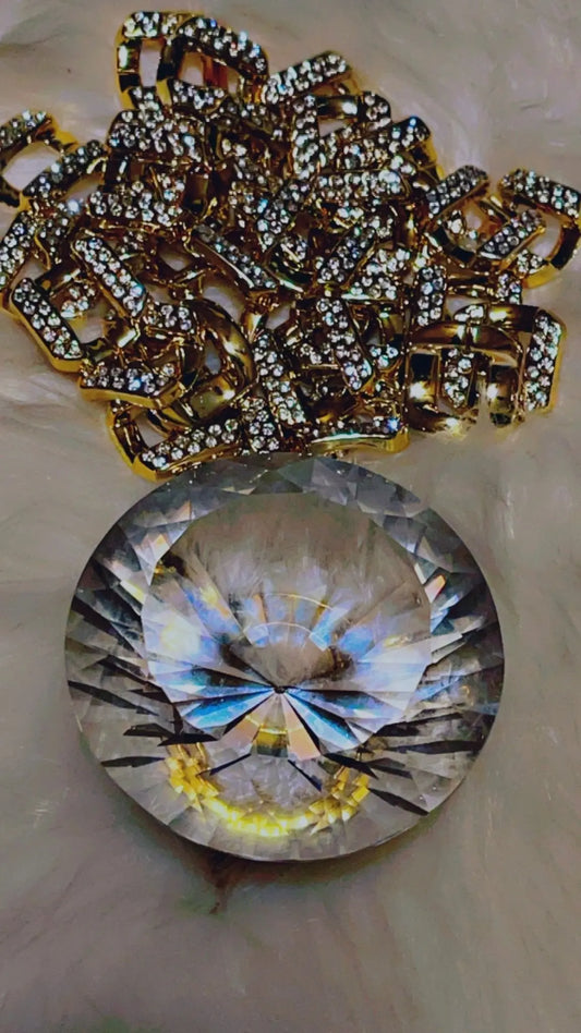 Gold Chunky Acrylic Rhinestone Accented Links! ✨ - ✨ B.eaded E.verything by "The Croc Doc" 💕🐊