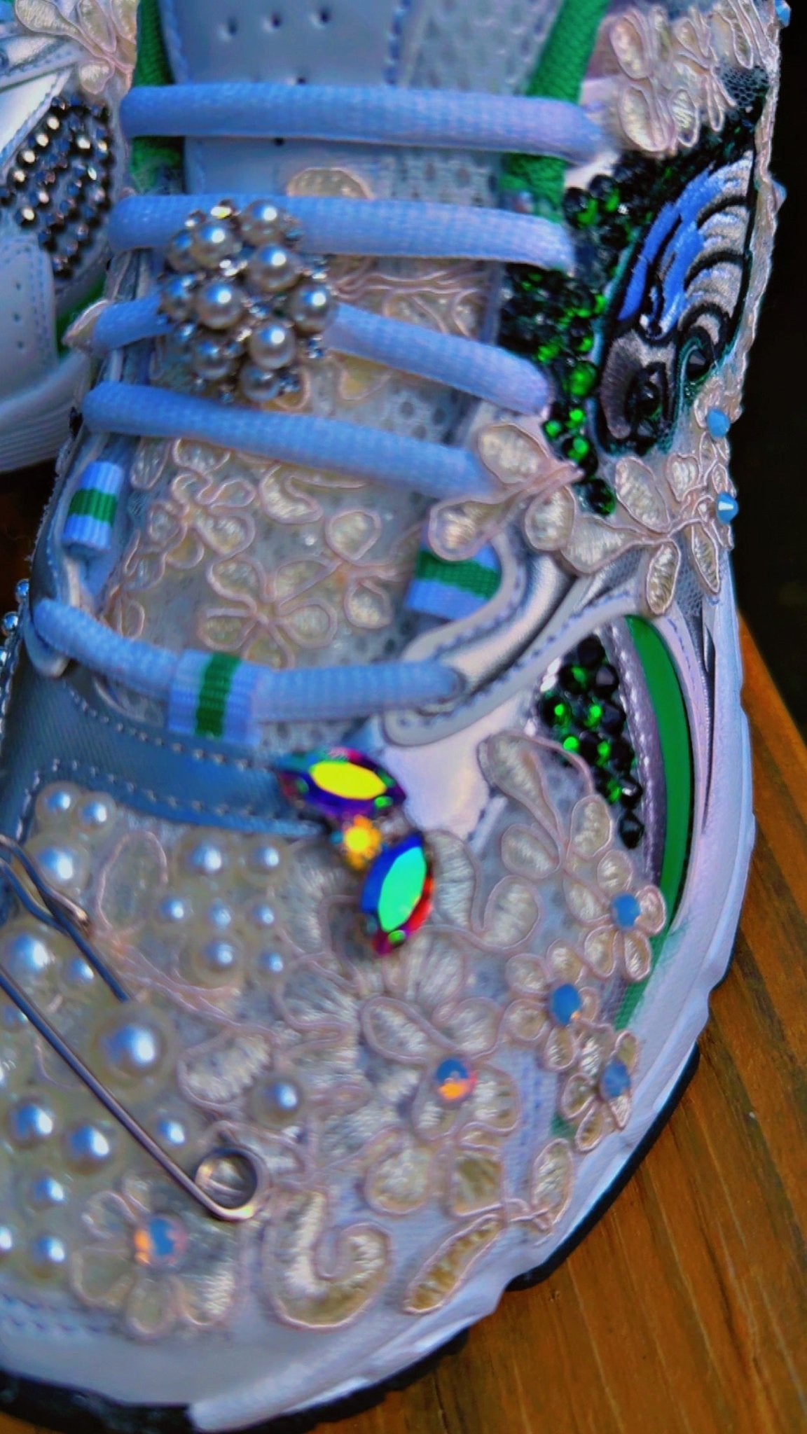 ✨ Philadelphia Eagles Avia Blinged Couture Sneakers | Custom Rhinestone Shoes ✨ - ✨ B.eaded E.verything by "The Croc Doc" 💕🐊